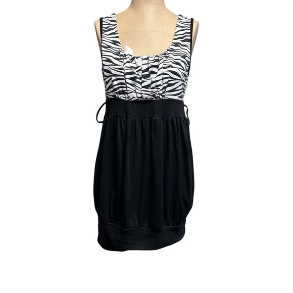 Fashion Magazine Dresses & Skirts - Fashion Magazine Womens Mini Dress Large Zebra Print Empire Waist Bubble Hem Y2K